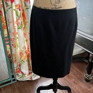 Ellie Tahari black pencil skirt
